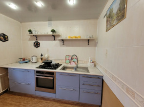 Апартаменты на Фрунзе в центре Размещение до 10-ти человек