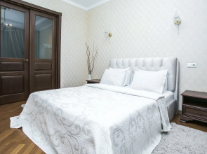 Апартаменты 2 комнатные Пр-т Независимости 28 Центр