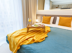 Апартаменты Your Apart на Марата