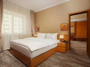 Отель Ramada by Wyndham Ulaanbaatar Citycenter