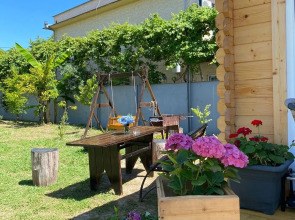 отель Sea Land Cottage