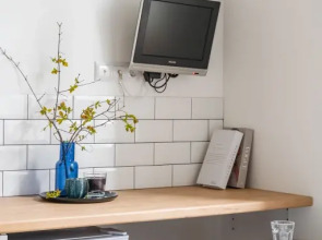 Апартаменты Aurora White