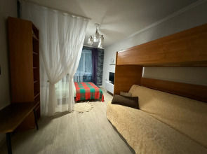 Квартира На 50 лет Октября 19