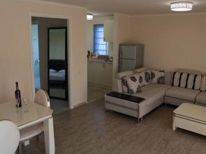 Отель Cross Resort