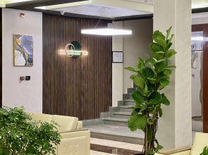 Отель Royal Mansion