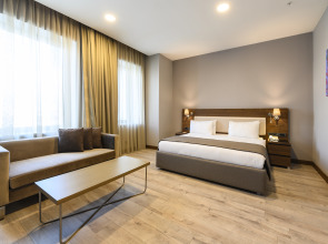 Отель La Quinta by Wyndham Istanbul Gunesli