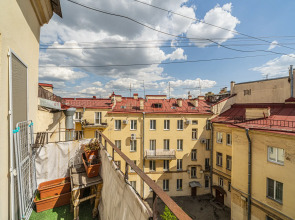 Апартаменты на Никольском Переулке