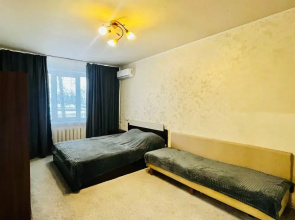 Michurinskaya 143A Flat