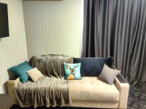 V Samom Tsentre Goroda Flat