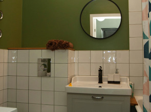 Апартаменты Mid century Studio