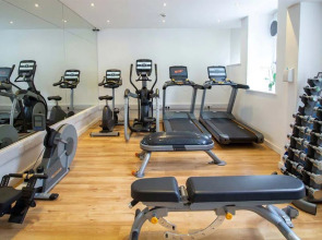 Wellington Hotel by Blue Orchid