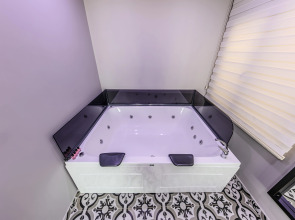 Intercity Airport Hotel