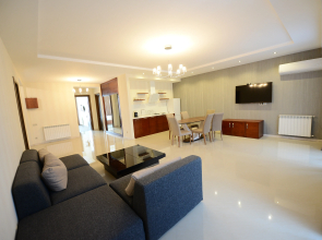 Royal Palace Apart Hotel