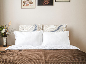 Апартаменты SunSet Чазова 2