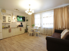 Квартира Сталинка у Кремля в центре