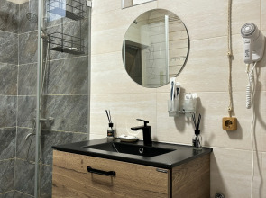 Шале Казбек