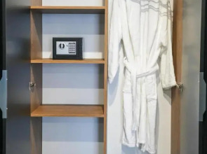 Отель Splendid Tbilisi