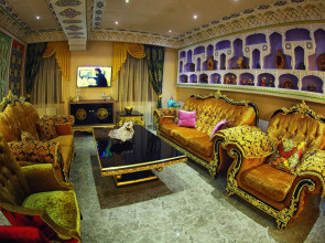 Отель Эмирхан