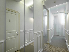 Меблированные комнаты  Серебряная лошадь