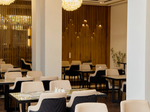 Отель Grand Plaza Samarkad