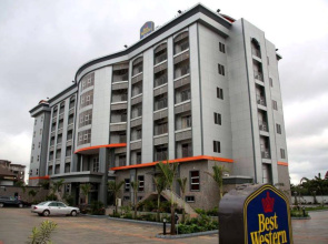 Best Western Plus Elomaz Asaba Hote