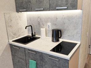 Апартаменты Лазурная студия у метро Суконная слобода