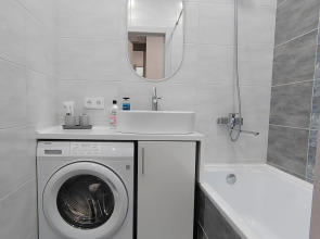 Квартира шикарная с двумя комнатами в центре города