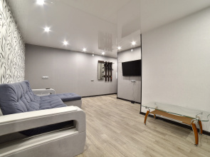 Uyutnaya Dvuxkomnatnaya V Tsentre Na Ulitse Komsomolskaya Flat