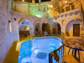 Royal Cave Hotel