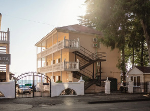 Отель Тарба