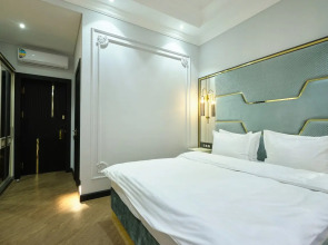 Бутик-Отель East Star Hotel