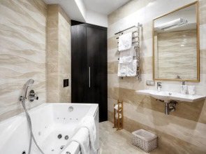 Апартаменты ЕвроУют В центре с джакузи