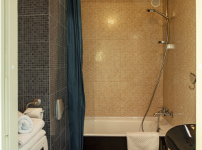 Апартаменты рядом с мостом через Большую Невку