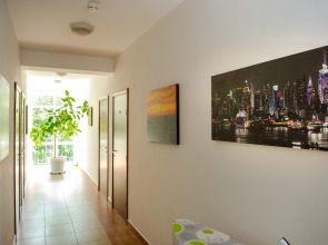 Отель Marina Inn