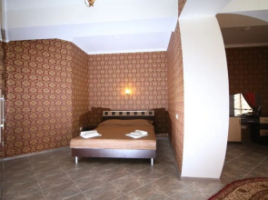 Отель California