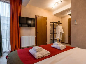 Hotel Green Inn Hotel