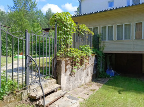 Professorskii Guest House