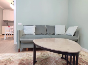 Квартира Яркая, Уютная