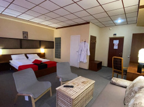 Отель Пония