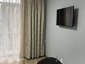 Квартира Двухкомнатная. Ворошилова 8а. 2 этаж