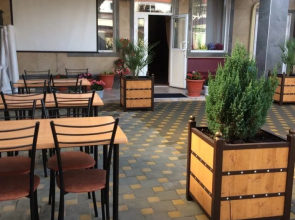 Prokhlada Guest House