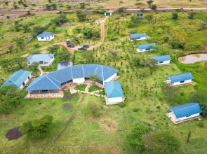 Masai Mara Safari Lodge Hotel