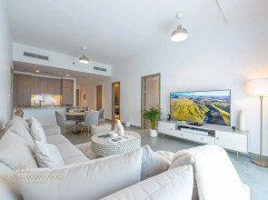 Апартаменты Marco Polo Fancy Marina Getaway With Mesmerizing Views