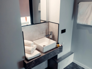 Отель Green Hill hotel