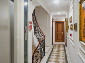 Отель GLK Premier The Home Suites & Spa