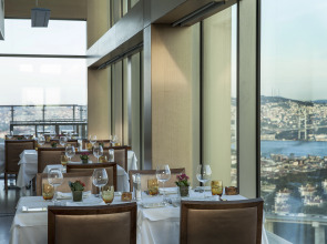 Renaissance Istanbul Polat Bosphorus Hotel