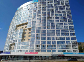 Квартира 2-комнатная в Лайнере с видом на залив