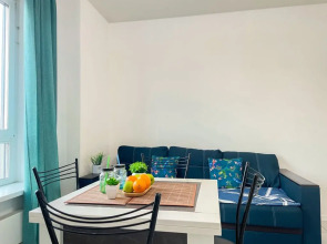 Апартаменты Sunny Days Apartment Оранж Парк 13