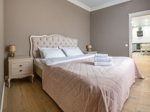 Апартаменты 3-комнатные HomeApart пр-т Независимости, 42