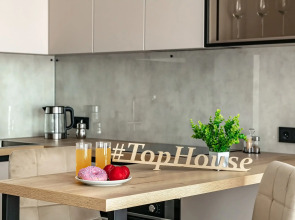 Апартаменты TopHouse на Нестерова 1